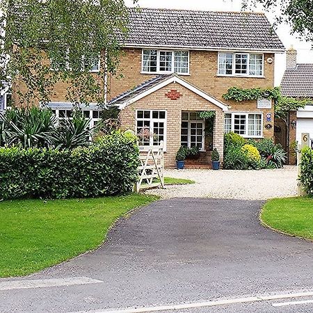 Silverstone Guest House Exteriör bild